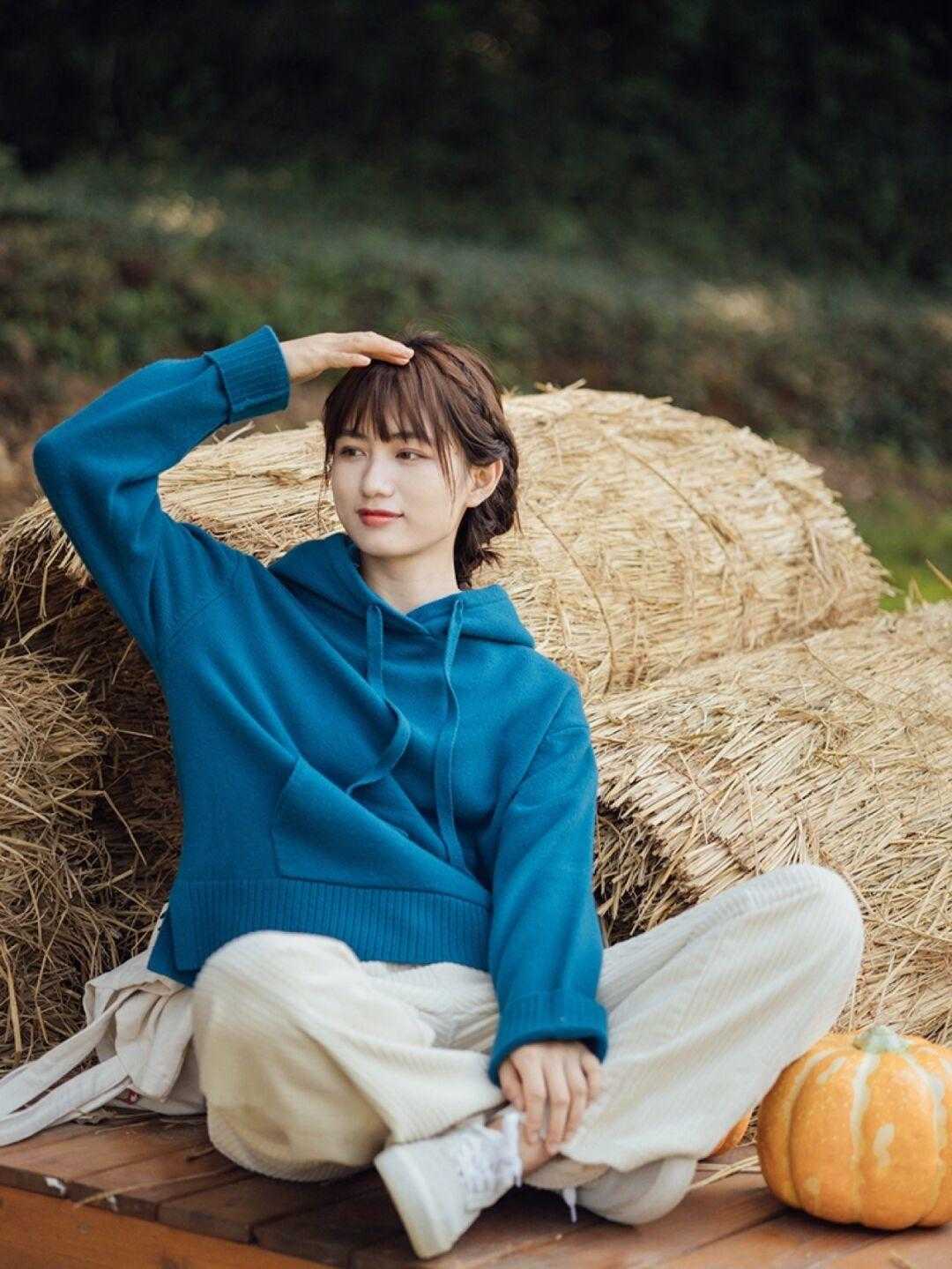 搭配 初春的卫衣就该这样搭,减龄时髦又有个性,让你轻松美出新高度