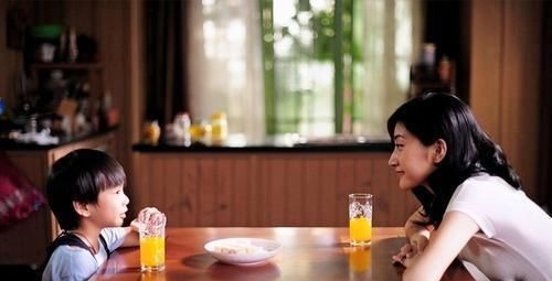 发育|哈佛大学最新研究发现:促进儿童大脑发育最好的办法,并不是阅读