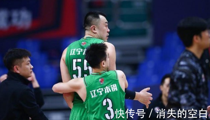 楊鳴|韓德君重傷離開賽區(qū) 遼寧男籃且大局已定