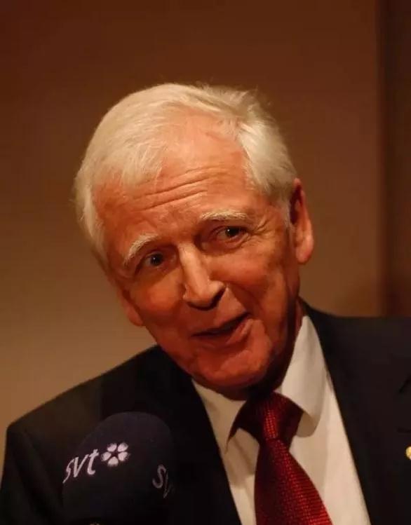 2牛肉是营养佳品还是致癌物？争议多年终于有答案，管住自己的嘴