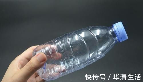 家家户户|你家有废旧的塑料瓶吗?这个用途太棒了,花钱都买不到,涨知识了