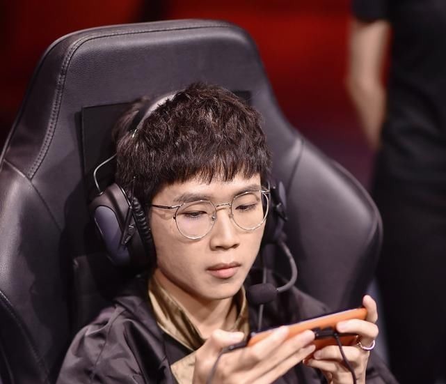 巔峰對決|難怪久誠始終不拿干將,得知隱藏內(nèi)幕后,粉絲不配贏