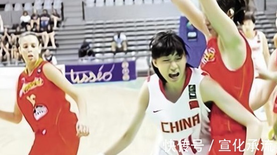 日本女篮|女篮李明阳在养病期间,借病加入日本国籍引争议,让国家队寒心