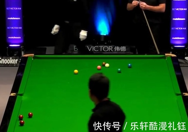 人品|中国斯诺克名将赢球却输了人品干扰对手击球,打出球台发泄不满