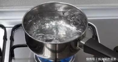 隔夜水和隔夜茶都有毒还能喝吗终于了标准的答案,别不听劝了