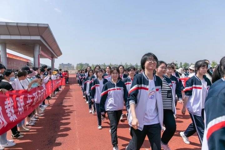 学子|坚定自信，全力冲锋！莒县二中举行高考誓师大会