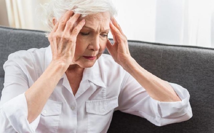 饮料|长期血糖高的人,身体没有4种“表现”,恭喜你,糖尿病没找上你