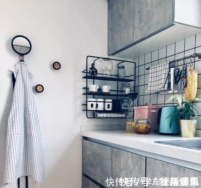 卫生间|他花光积蓄，买了套39㎡的旧房，改造装修后，200万都不卖！