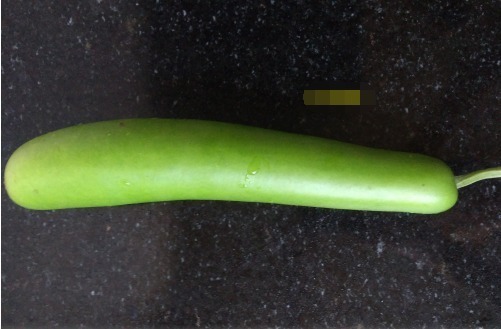 这个包子没有肉却特别鲜，只用俩食材，一个负责香，一个负责鲜！