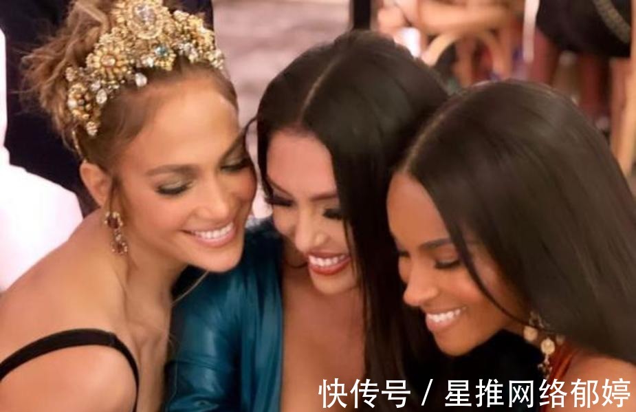 大姐|瓦妮莎结束度假！女儿给科比大姐照顾，最信任的亲人，晒合影感谢