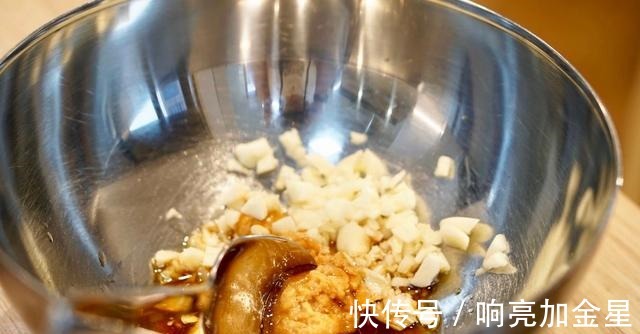 鸡肉串|用烤箱就能做的鸡肉串,肉多味道好,让人吃不停!