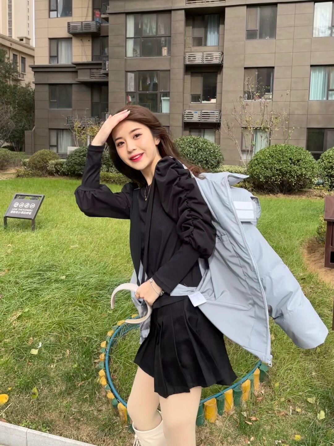 视觉效果 冬季外出穿“羽绒服”,这才是最佳穿法,实用百搭又气质