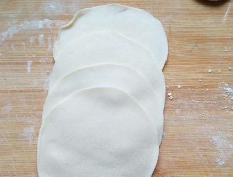 大白菜|白菜素馅饺子这做法,拌馅不出水,出锅饺子鲜嫩更多汁,特好吃