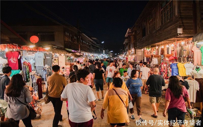 夏季|夏天摆地摊，卖什么产品赚钱比较快呢？推荐一下