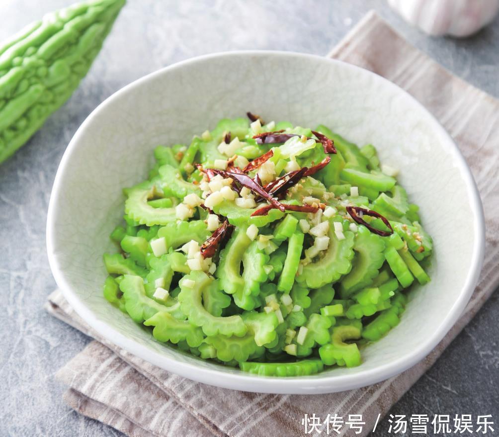 做法|很多人不爱吃苦瓜,试试这种新鲜做法,不爱苦瓜的人,也会抢着吃