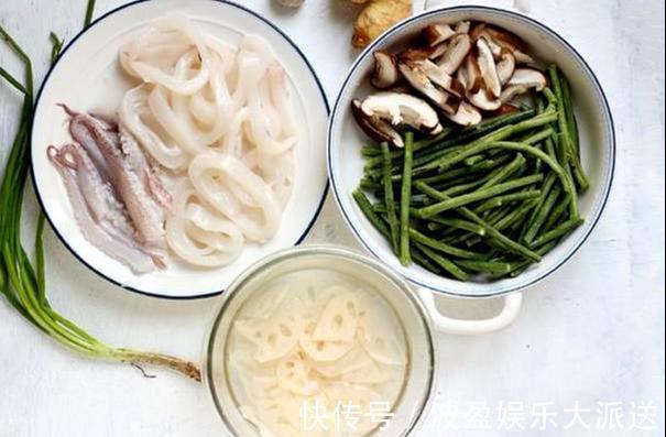 鱿鱼最下饭的麻辣做法，配菜丰富做法不难，鱿鱼弹牙有嚼劲