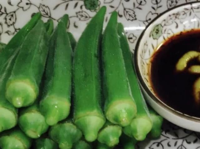 淀粉质|糖尿病的“死对头”被发现了,工资少也要多吃4物,或助血糖下降