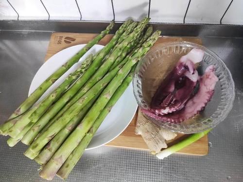 魷魚|明日芒種，特別適合吃這菜，順應時節更健康，清脆爽口又解暑