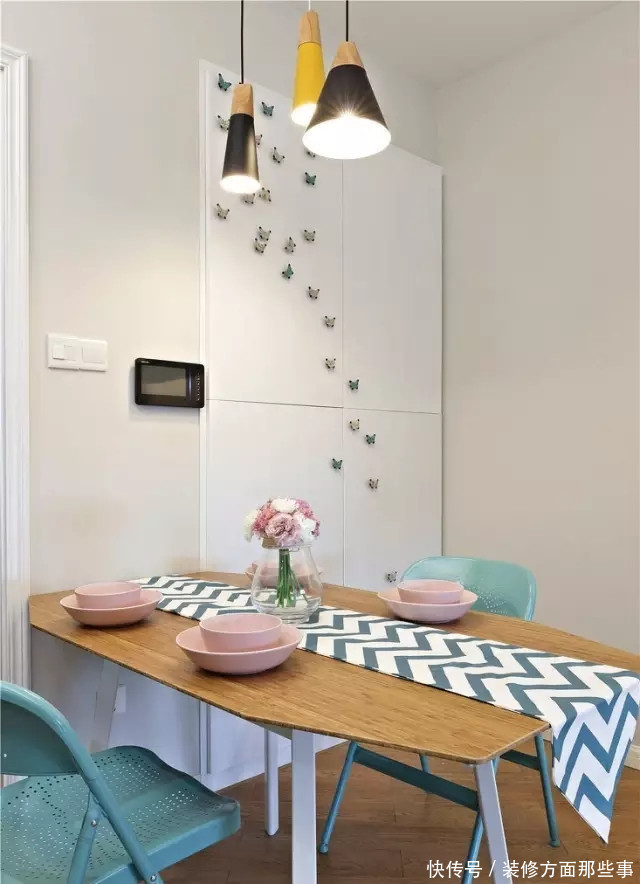 玄关|55平北欧风一居室,色调就像春天刚来时的样子,自然而灵动