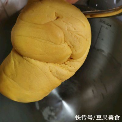 豆沙|不需要模具，一次成功的豆沙南瓜包
