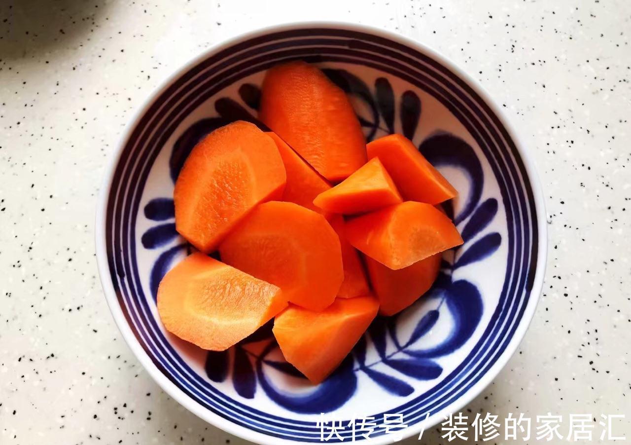 秋季养生多喝虫草花排骨汤，滋补身体，清淡滋润味道很不错