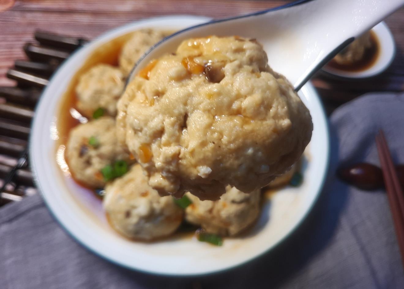 豆腐|立秋后多吃这菜,简单蒸一蒸就上桌,2块钱1斤,比大鱼大肉养人