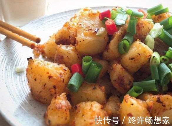 培根|美食推荐家常肉末豆腐，培根土豆片，锅巴土豆，胡萝卜炒荷兰豆