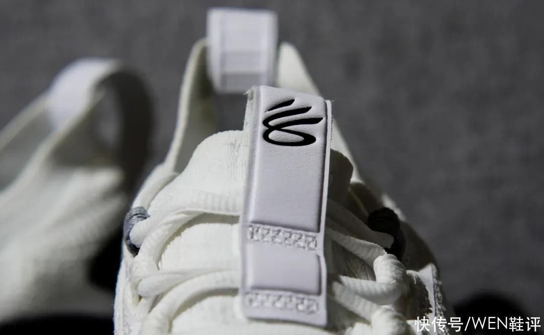 nike 这颜值连二百都不值!可为何说Curry8是一双划时代的产品