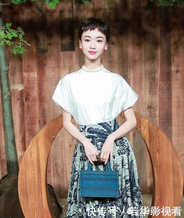 若你今年过了50,这4种“大妈发型”尽量少留,容易显老还伤发