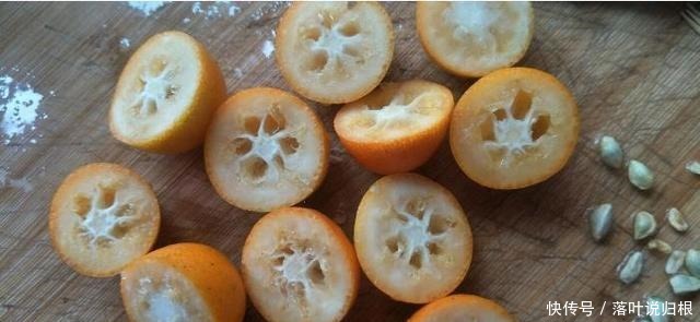 好吃的金桔雪梨苹果汤水的做法