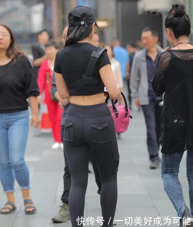 工作服 将工装服设计成瑜伽裤,那么它所展现的魅力就会多出一丝清凉!