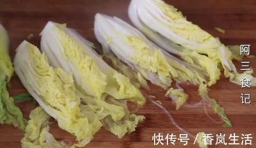 花椒油|白菜别再炖了,教你秘制新做法,实在太香了,出锅2分钟就扫光