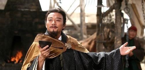  浸泡|汉代竹简出土，要用“去离子水”浸泡保护，这种水对人有害吗