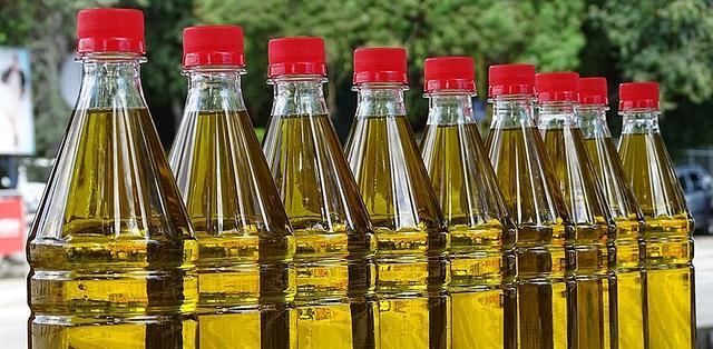  种油|这4种油，营养师几乎一口都不吃，很多人还在吃，以为很有营养