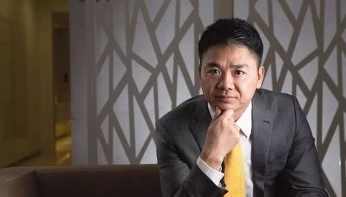 京东|1330亿刘强东从未谢幕，章泽天却遗憾“出局”网友干得漂亮