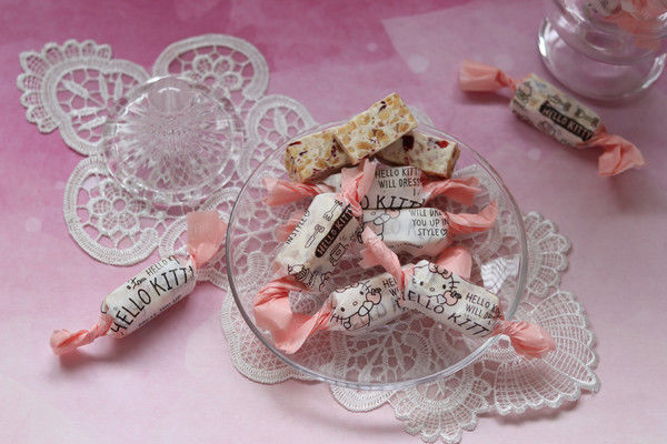 奶香浓郁牛轧糖