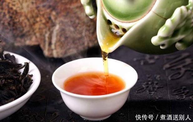 长寿|60岁之后大脑衰老速度快,牢记“2少吃,3多吃”,脑子灵活到老