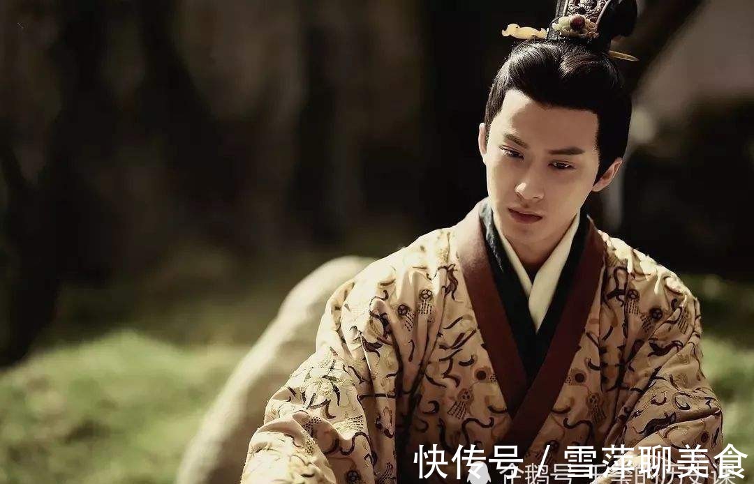 曹植!曹丕称帝后想杀曹植,他写了七步诗,到了曹叡又逼他写了一首诗