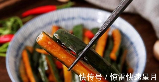 家常秘制腌黄瓜,做法简单,鲜香美味嘎嘣脆!
