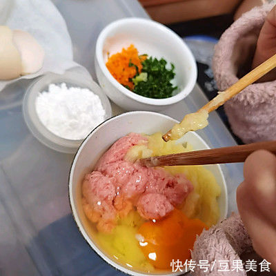 胡萝卜|辅食也可以很美味———土豆猪肉条