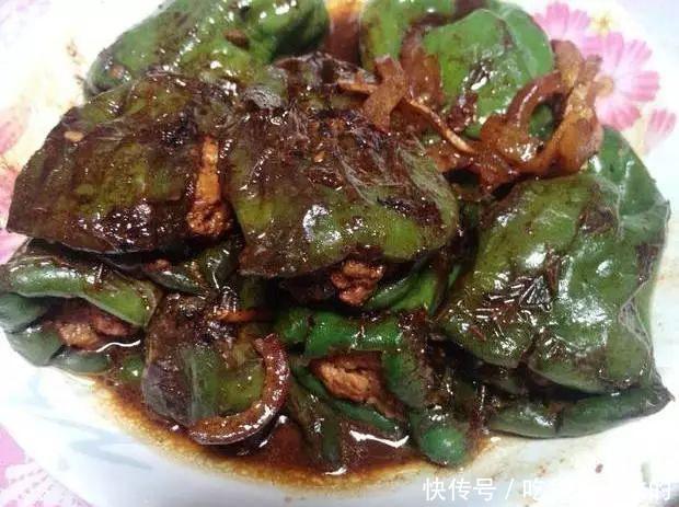 将青椒|饭店大厨透露做虎皮青椒,别直接下油锅否则不“起皮”不入味