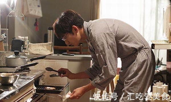 浴缸|日本人家里,竟然有这么多“小”物件,这些“小儿科”会好用吗?