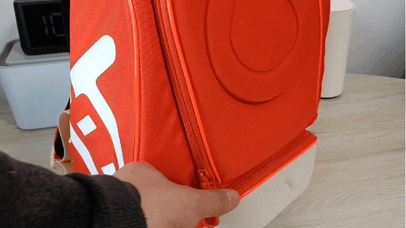 书包|悬浮减重设计,送给孩子更好的开学礼物,能抗菌还能减压护脊!