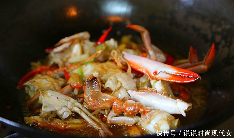 做法|无保留分享《姜葱炒蟹》简单详细做法,味道鲜美