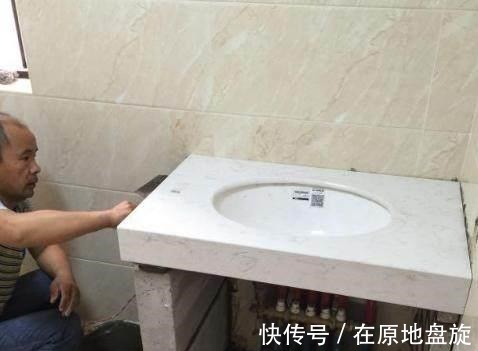 洗手台|泥匠老爸硬要给我做砖砌洗手台,成本仅500元,邻居都来拜师了!