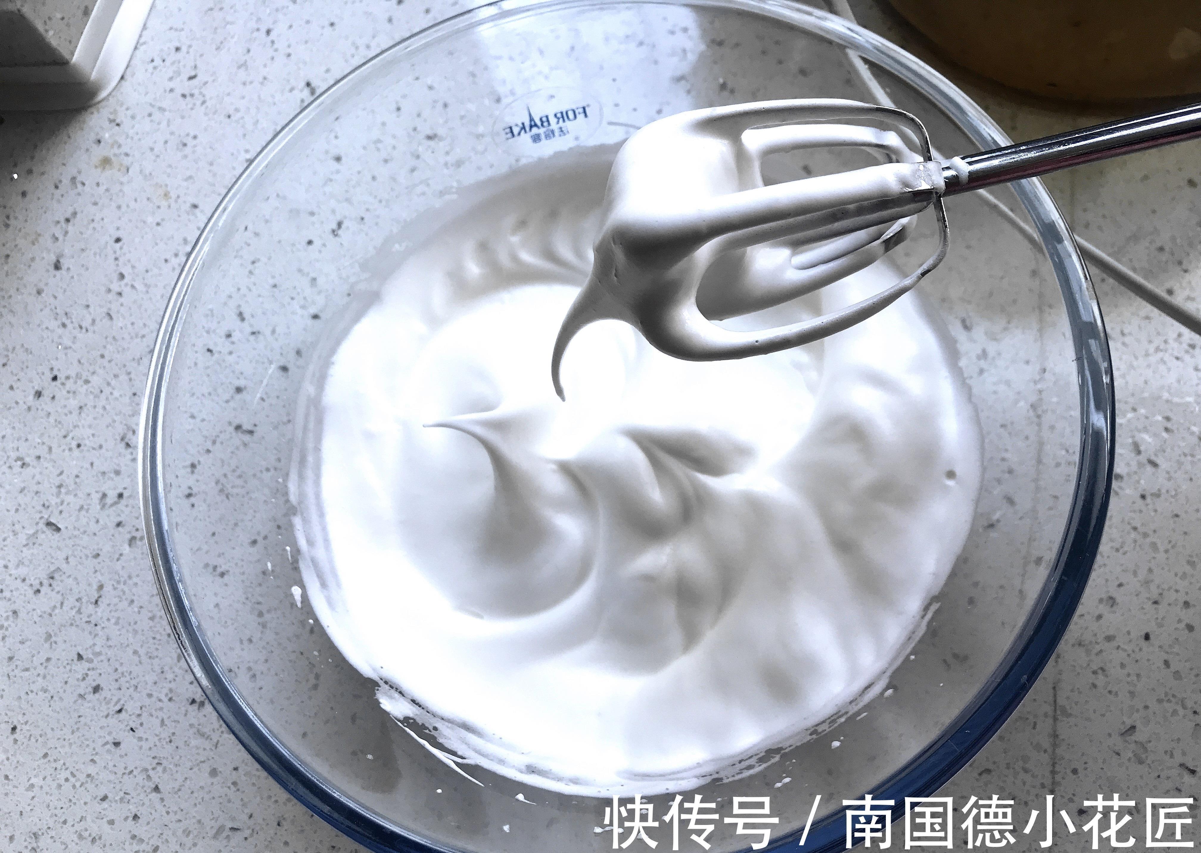 28块钱买了一斤肉松小贝,花了8块钱自己做了2斤,真简单