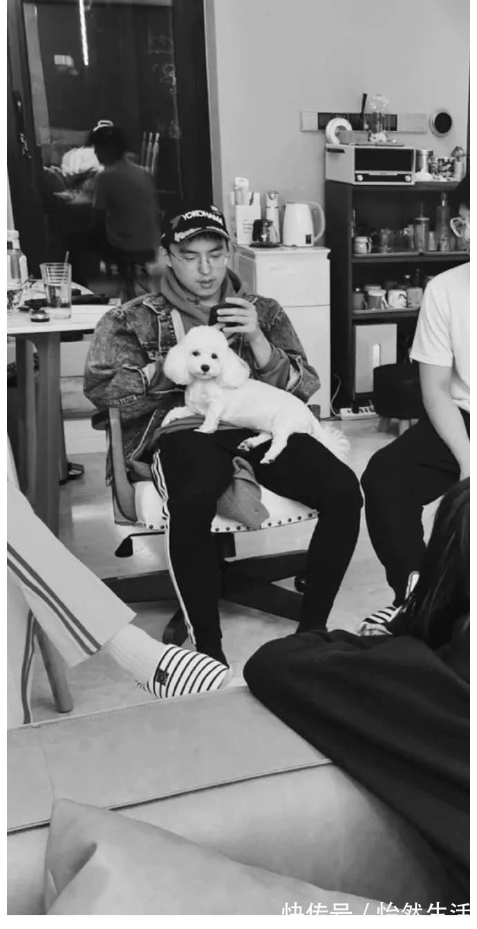 李佳琦|李佳琦金婧BE了?女方男友被扒出,十分有才是动画《不良人》编导