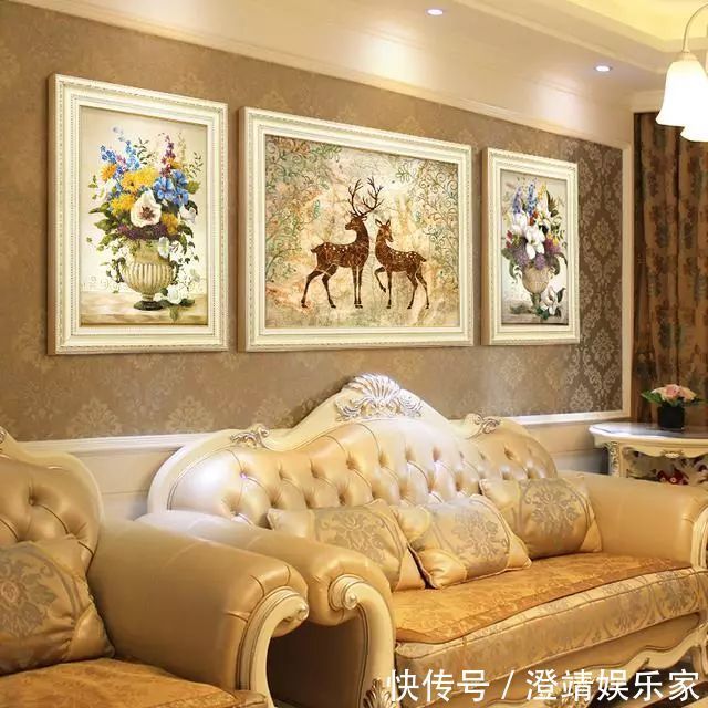 提升|装饰画不要瞎挂，教你几个技巧，轻松提升家居格调！