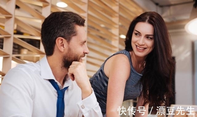 手表|喜爱戴手表的人，往往有这3种特征，看到第二个我笑出了声