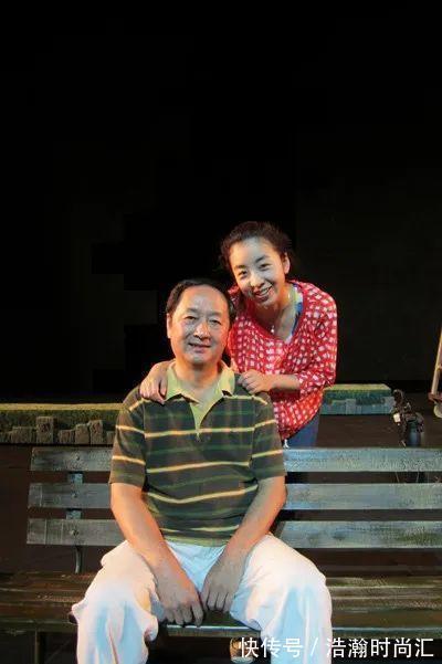 小棉袄|“转账爸爸”火了,老父亲能有多宠女儿?聊天记录让网友酸掉大牙